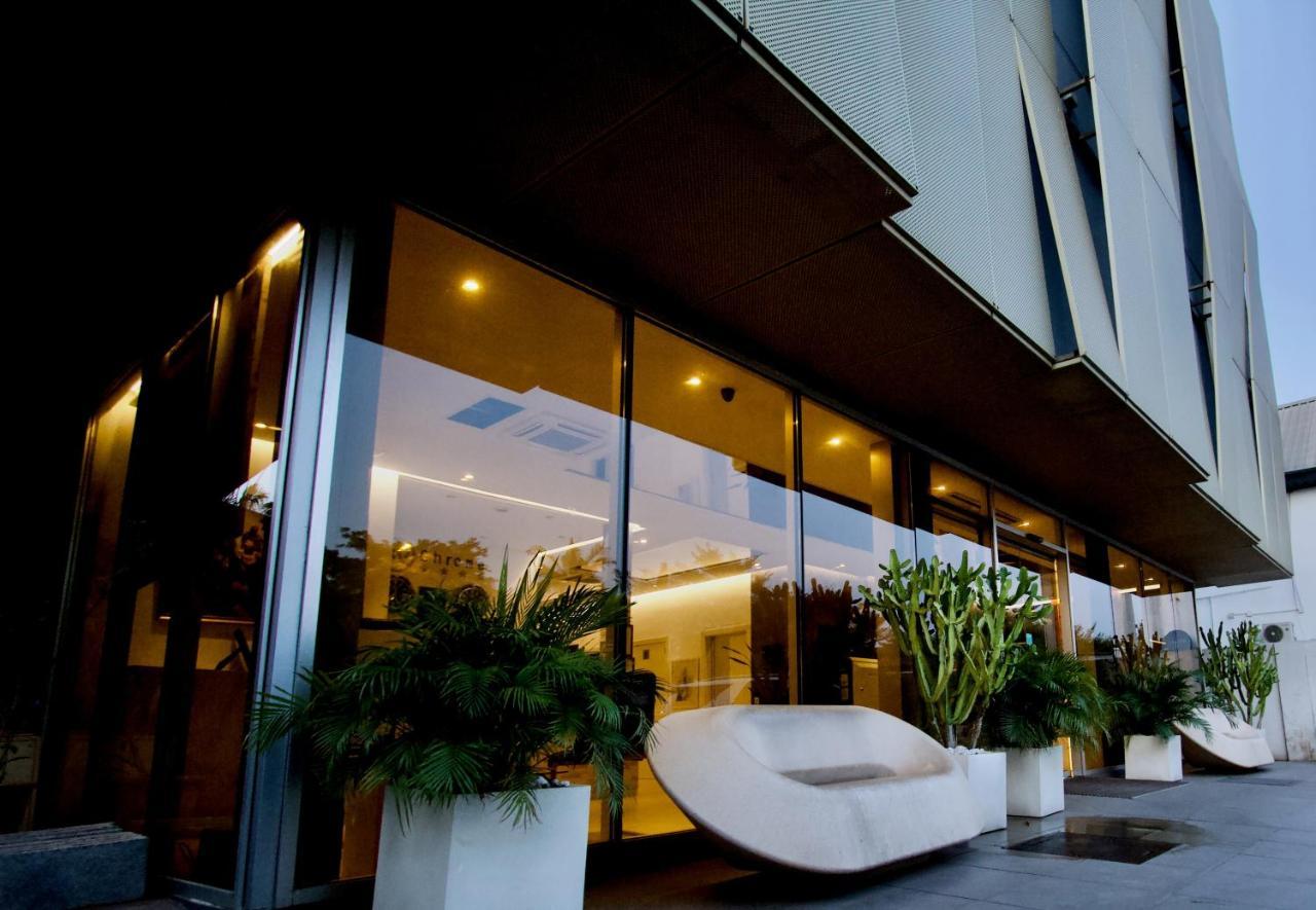 Sv Chrome Hotel Abuja Exterior foto