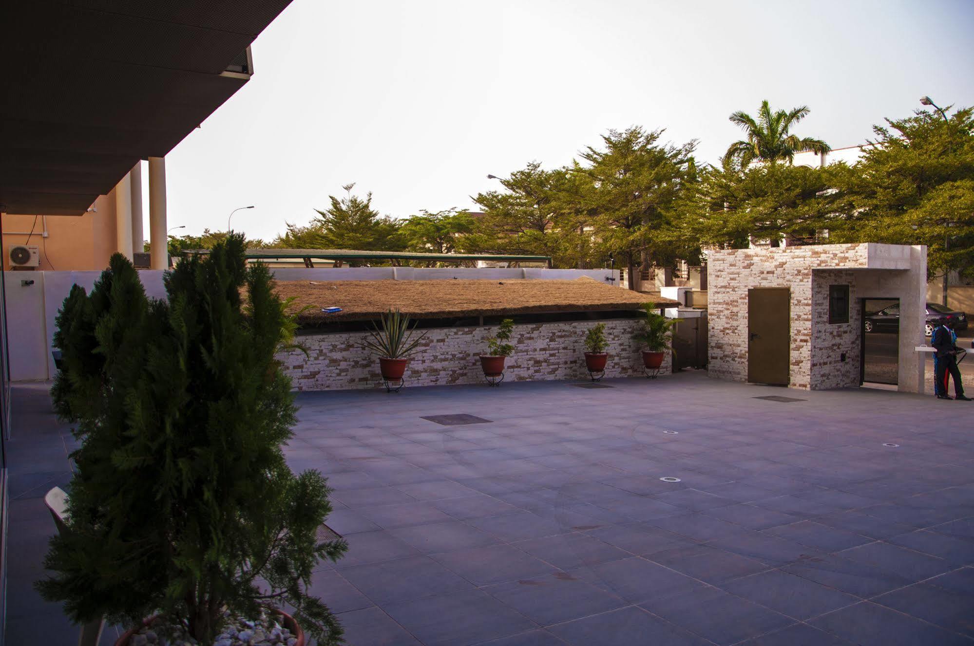 Sv Chrome Hotel Abuja Exterior foto